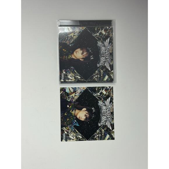 BABYMETAL Metal Forth SU-METAL Edition CD with SIGNED Autographed Card Insert - Picture 3 of 3